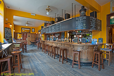 Front Bar.  by Michael Slaughter. Published on 16-01-2020